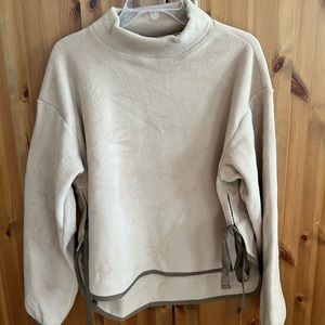 Uniqlo x White Mountaineering Mock Neck Fleece Top size XS